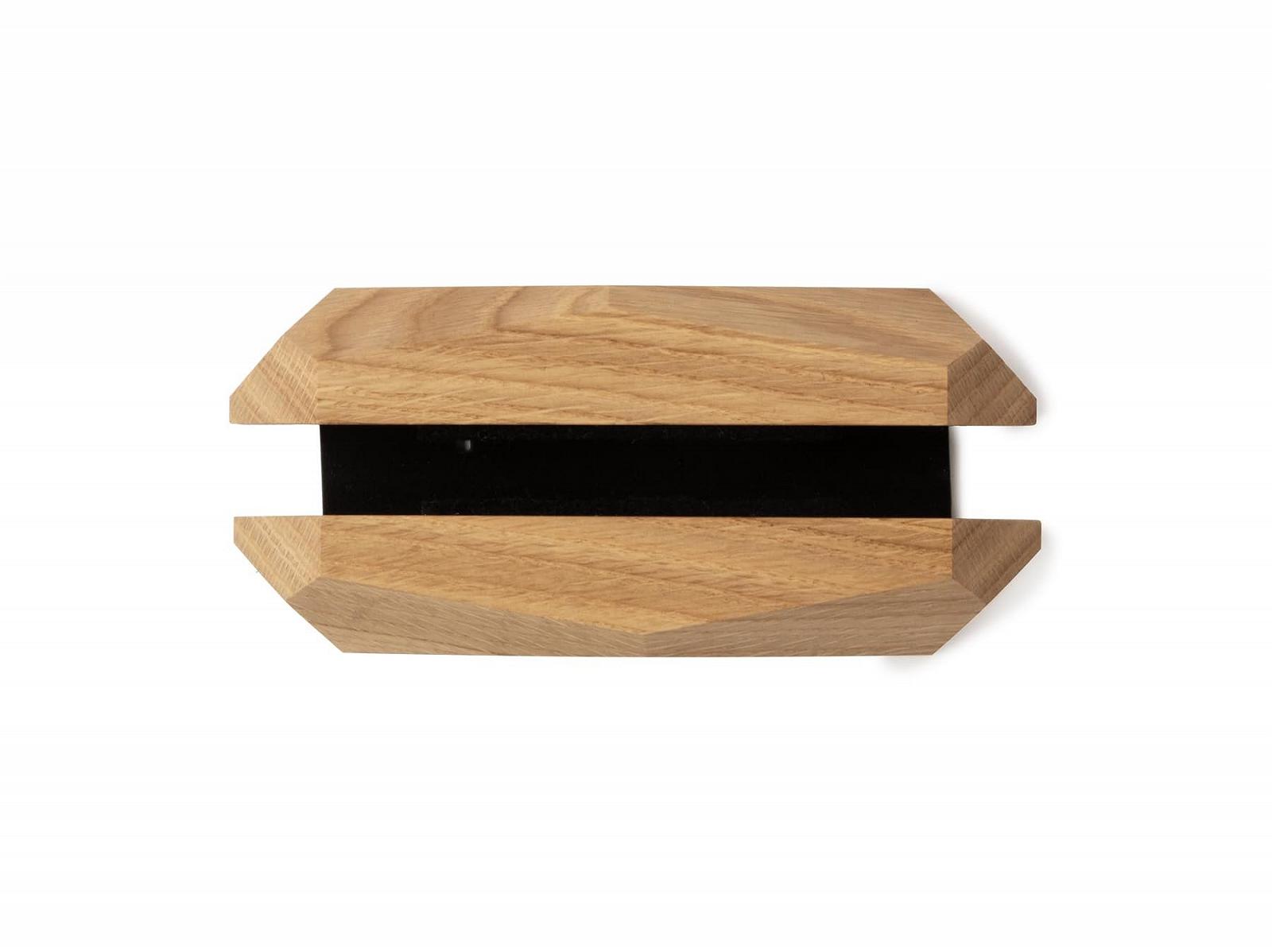 Подставка для ноутбука Oakywood Vertical - Регулируемая деревянная док-станция - Совместима с MacBook Pro, MacBook Air, iPad - Ручная работа из дуба, фото №9 Подставка для ноутбука Oakywood Vertical - Регулируемая деревянная док-станция - Совместима с MacBook Pro, MacBook Air, iPad - Ручная работа из дуба, фото №9