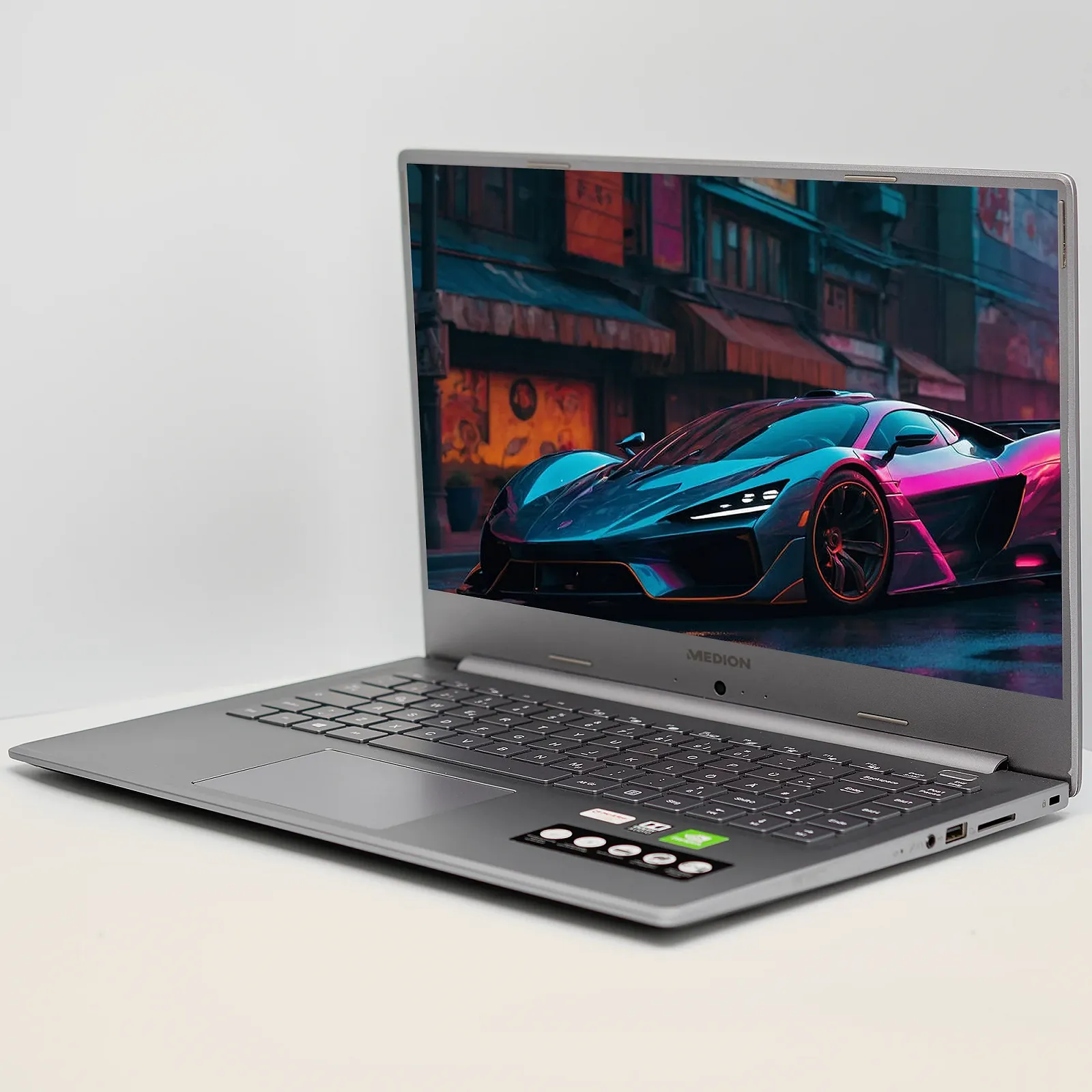 Ноутбук 15.6'' Medion (Lenovo Group) Akoya S6446 | Intel Core i5-8265U | IPS (1920x1080) FullHD | RAM 8 ГБ | SSD 256 ГБ | Nvidia GeForce MX250 | Intel UHD Graphics 620 | Металевий корпус | Ультрабук | Win11 (5019), фото №3