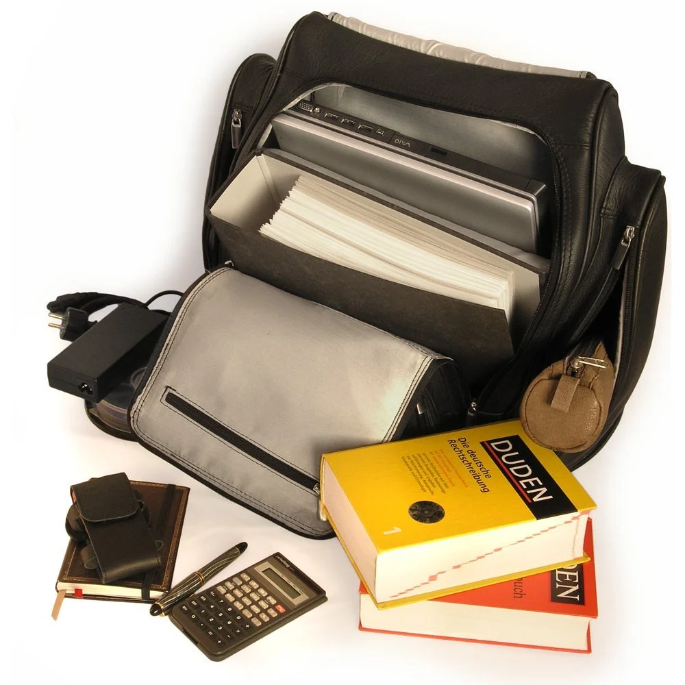 Рюкзак для ноутбука Large Leather 15.6 дюйма XL 1500 г Black Brown 709, фото №4 Рюкзак для ноутбука Large Leather 15.6 дюйма XL 1500 г Black Brown 709, фото №4
