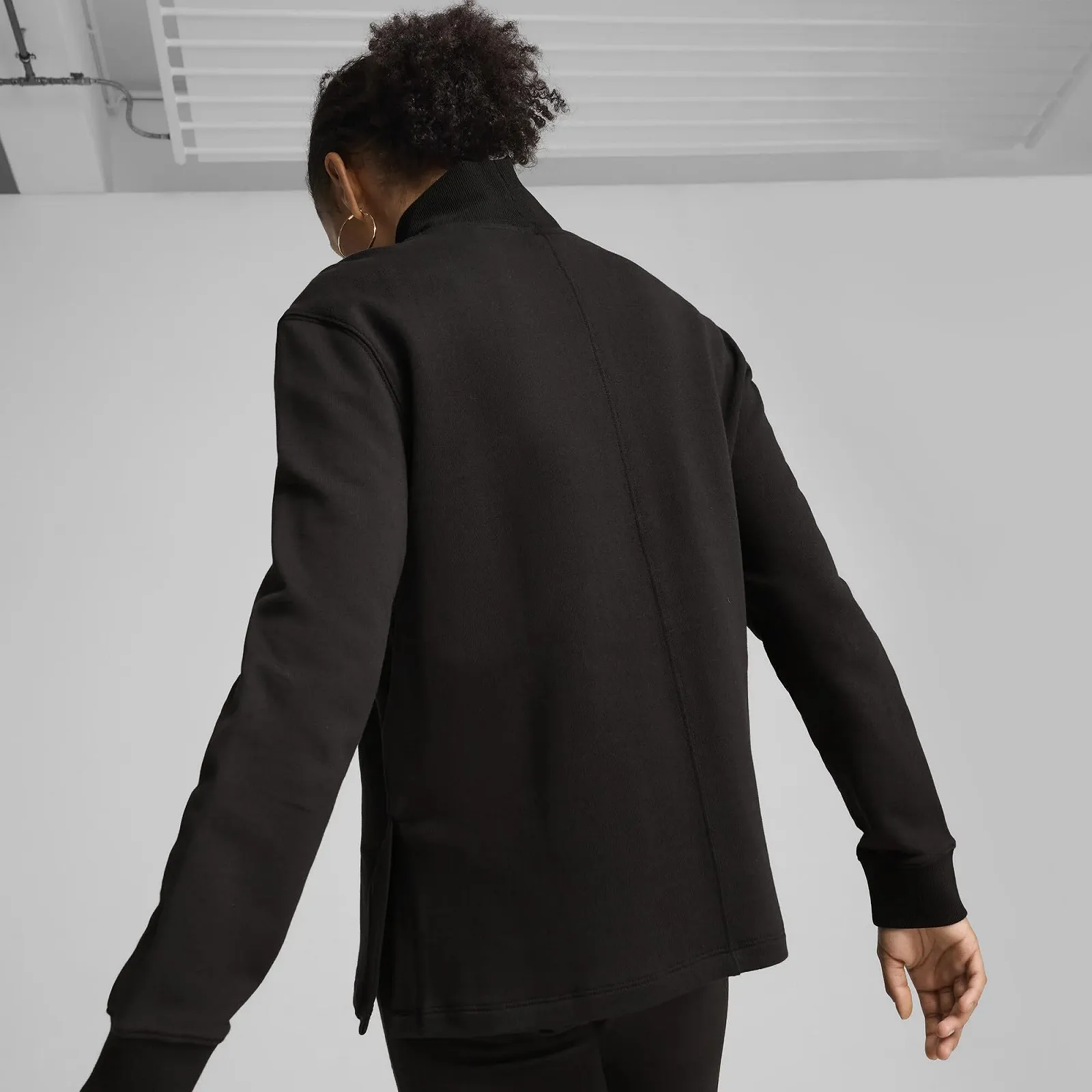 Женский Свитер PUMA High Neck Crew Tr Sweat, фото №6 Женский Свитер PUMA High Neck Crew Tr Sweat, фото №6