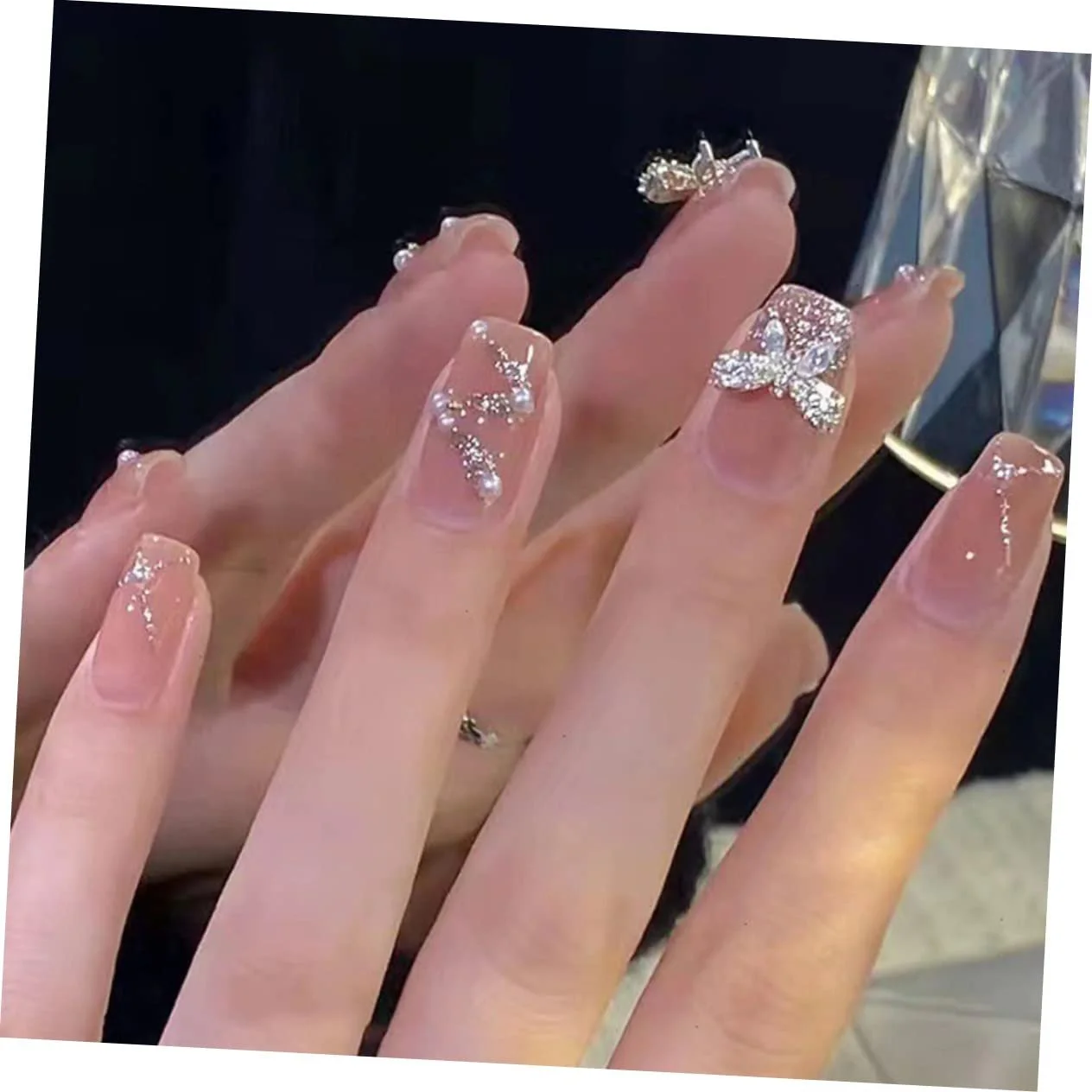 Прикраса для ногтей Бабочка Healvian 88 шт Золотистый Подвеска для ногтей Плоская задняя часть Камни для ногтей Бриллианты для ногтей 3D Шарм Маникюрный сплав, фото №6