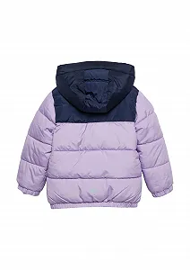 Утеплена куртка s.Oliver з блискучим принтом та флісовою підкладкою synthetic.ua - Фото 1