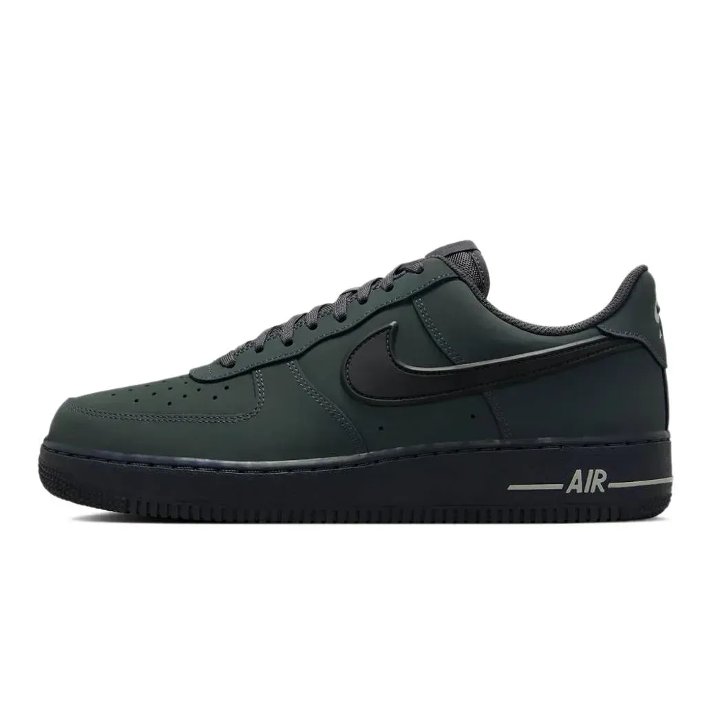 Кросівки Nike Air Force 1 '07 44, фото №1