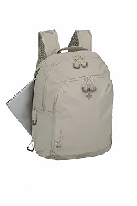 Рюкзак для ноутбука Travelite VENTURE LINE Durable Nylon Shoe Compartment Trolley Clip On Classic Песочный цена на synthetic.ua - Фото 1 Рюкзак для ноутбука Travelite VENTURE LINE Durable Nylon Shoe Compartment Trolley Clip On Classic Песочный synthetic.ua - Фото 1