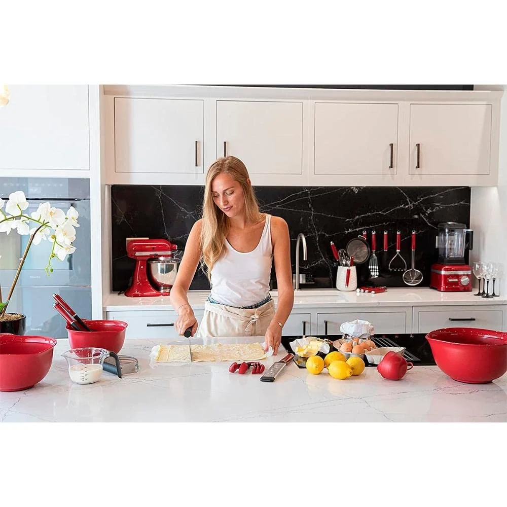 Набор мисок для смешивания KitchenAid 3 штуки Empire Red, фото №3 Набор мисок для смешивания KitchenAid 3 штуки Empire Red, фото №3
