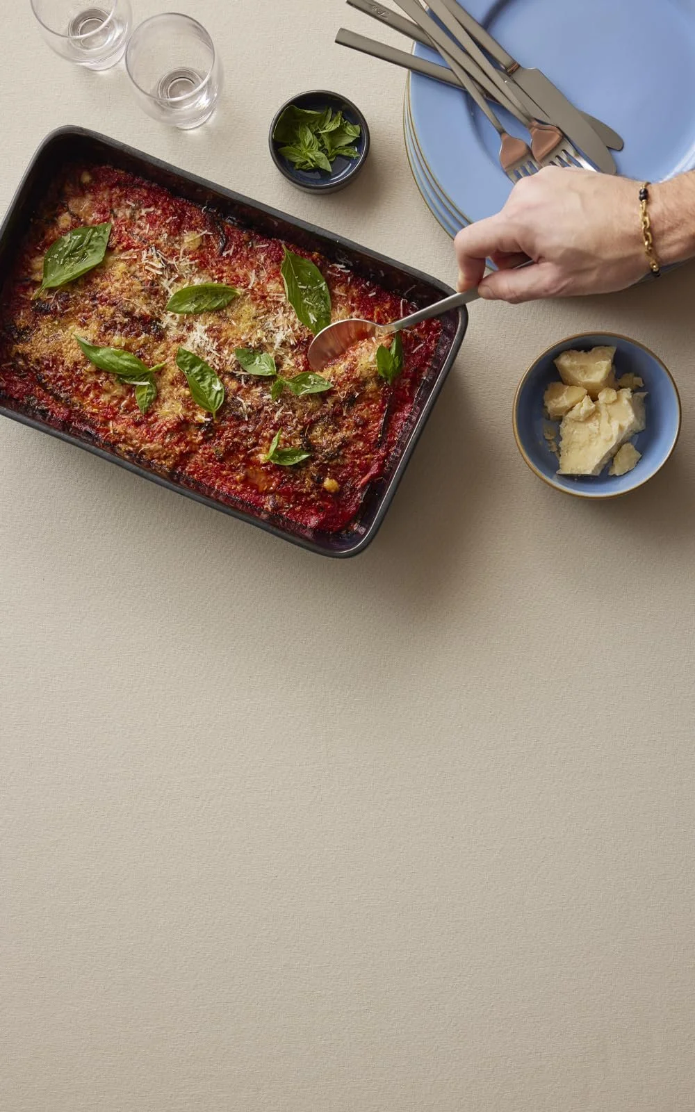 Форма для запекания BITZ прямоугольная 28 x 21 x 8 см черная/синяя, фото №4