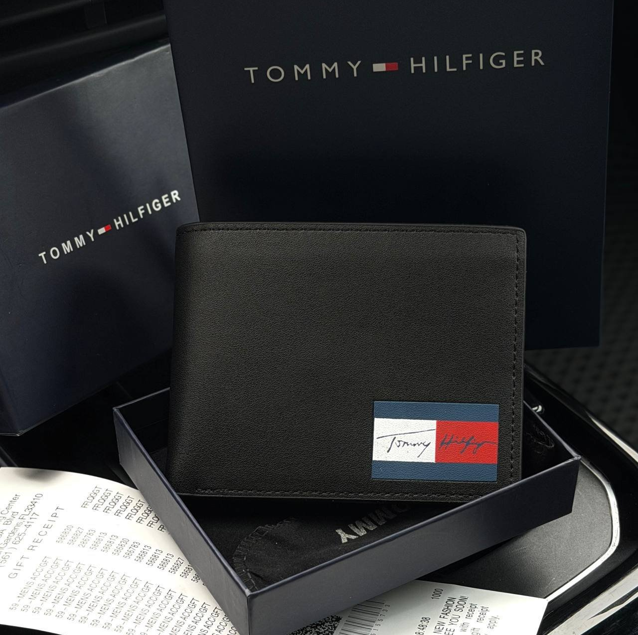 Чоловічий гаманець-портмоне Tommy Hilfiger, фото №1