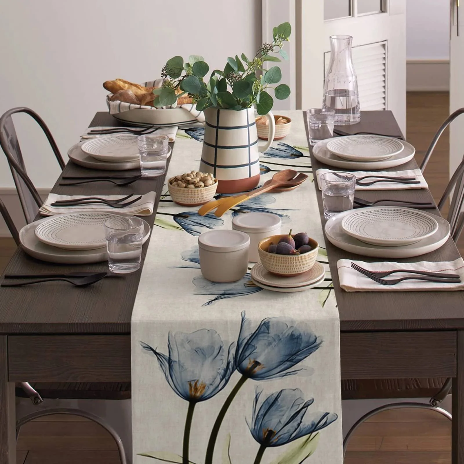 Ранер для столу Blue Tulips 33 x 180 см лляний з абстрактним принтом, фото №3 Ранер для столу Blue Tulips 33 x 180 см лляний з абстрактним принтом, фото №3