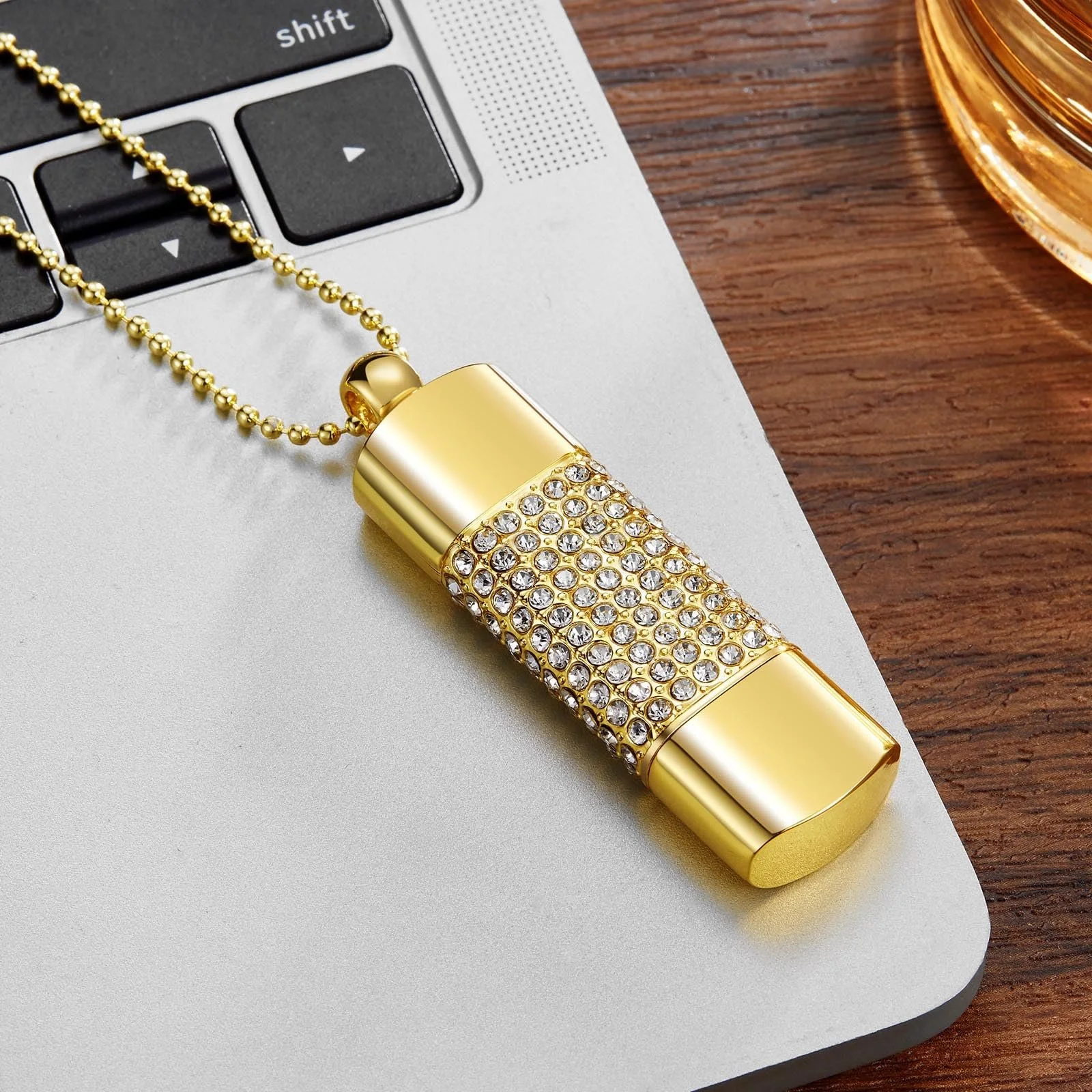 USB-флеш-накопичувач Heart Shaped 32GB USB 2.0 з ланцюжком Gold, фото №6 USB-флеш-накопичувач Heart Shaped 32GB USB 2.0 з ланцюжком Gold, фото №6