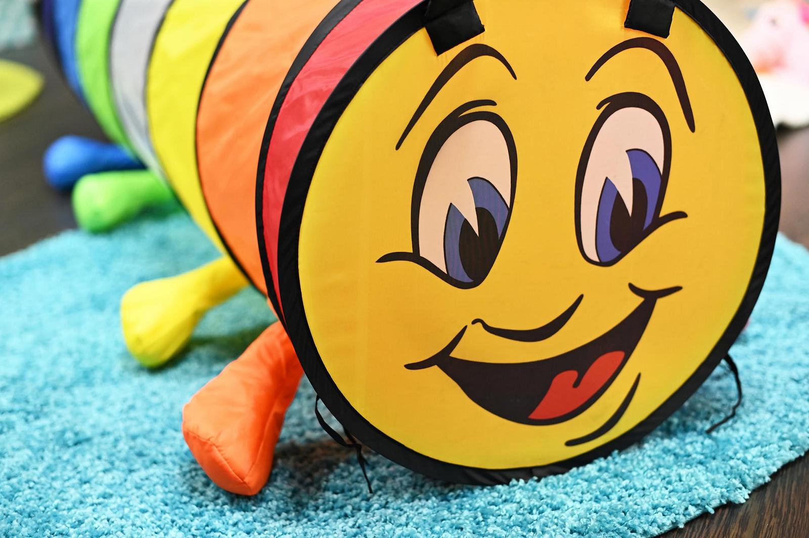 Игровой туннель Knorrtoys Красочная Гусеница, фото №5