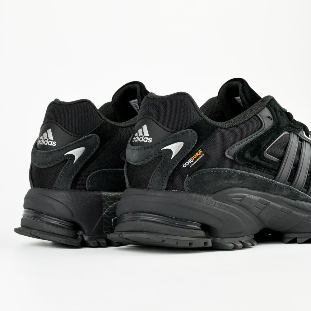 Кросівки Adidas Response CL TR Cordura 42, фото №3