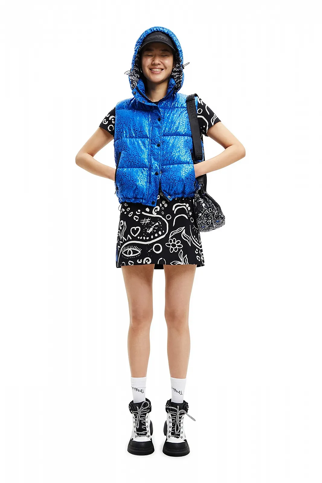 Жіноче коротке пальто Desigual, фото №3 Жіноче коротке пальто Desigual, фото №3