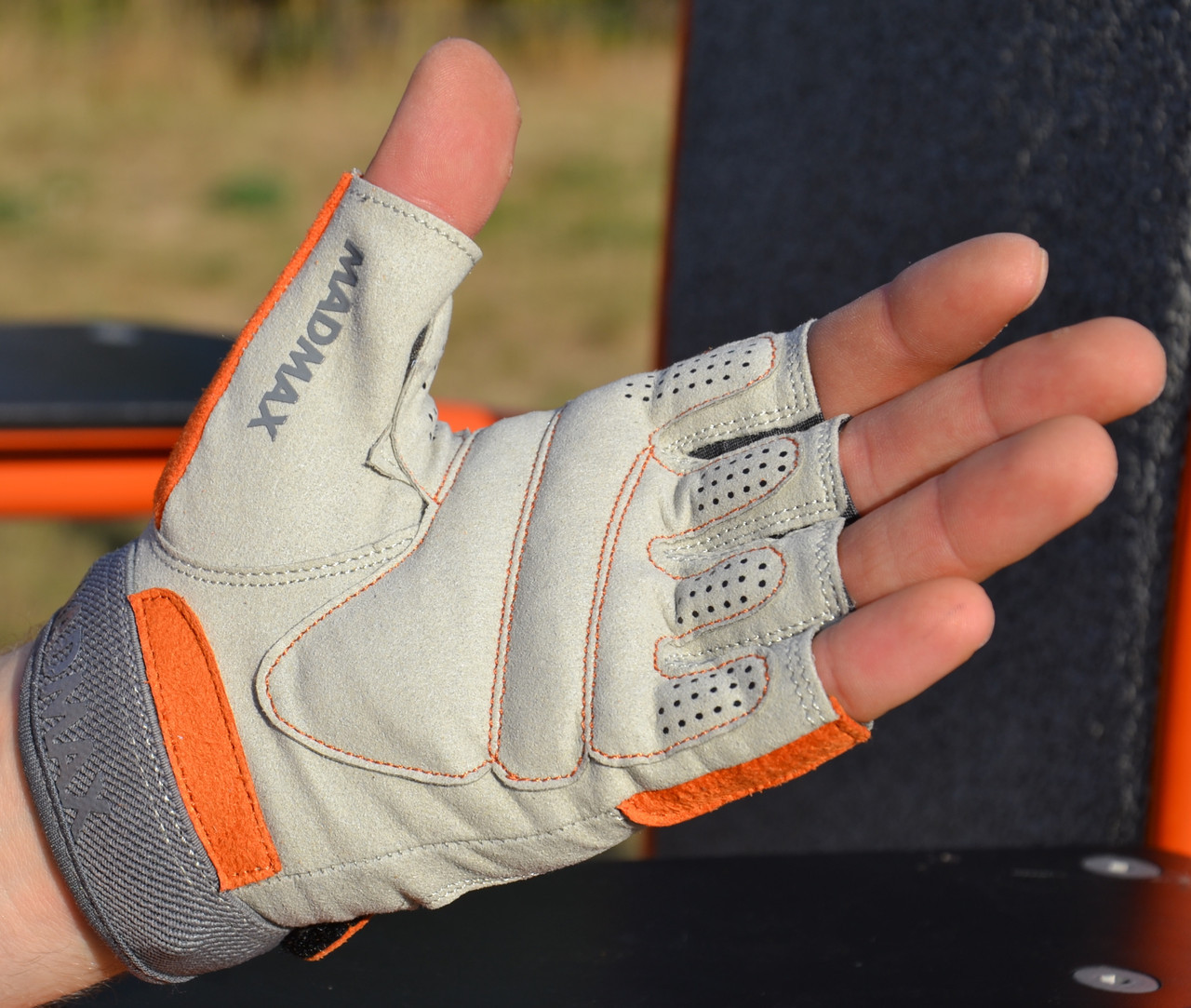 Рукавички для фітнесу MadMax MFG-850 Crazy Grey/Orange S, фото №5