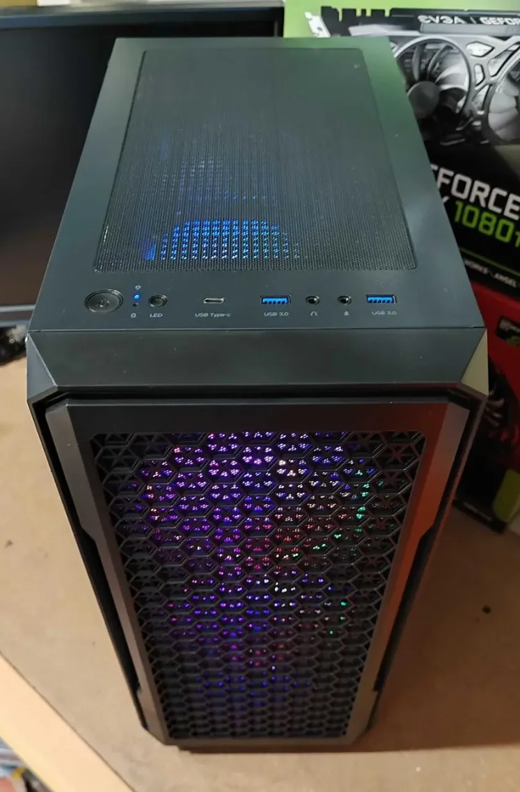 Игровой компьютер RYZEN 5 3600 4.2GHZ, RX 580 8GB, 16GB DDR4, SSD M.2 256GB, HDD 1TB, фото №4 Игровой компьютер RYZEN 5 3600 4.2GHZ, RX 580 8GB, 16GB DDR4, SSD M.2 256GB, HDD 1TB, фото №4