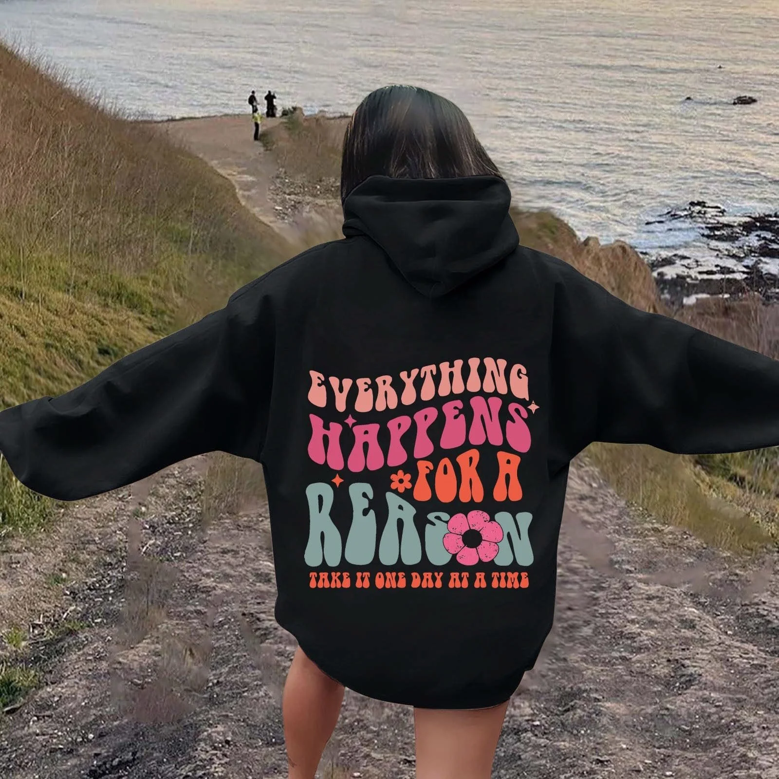 Женский худи с принтом букв, длинными рукавами и карманами Размер M Petite, фото №2