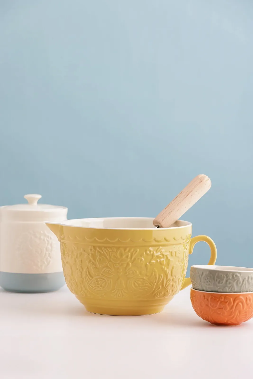 Миска для теста Stoneware Mason Cash Home to Roost 2,3 литра с ручкой, носиком для слива, фото №7
