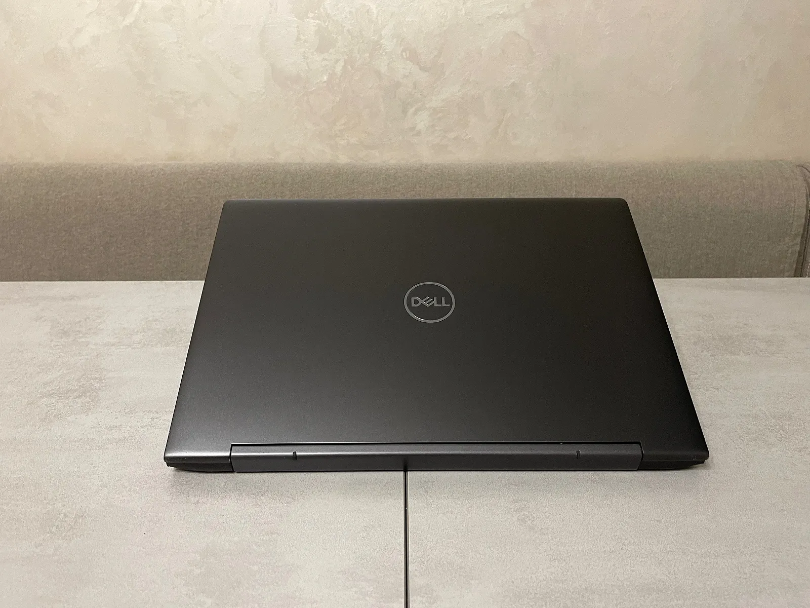 Ноутбук-трансформер Dell Inspiron 7590, 15,6" 4K IPS сенсор, i7-8565U, 16GB, 512GB SSD, NVIDIA GeForce MX250 2GB, фото №7 Ноутбук-трансформер Dell Inspiron 7590, 15,6" 4K IPS сенсор, i7-8565U, 16GB, 512GB SSD, NVIDIA GeForce MX250 2GB, фото №7