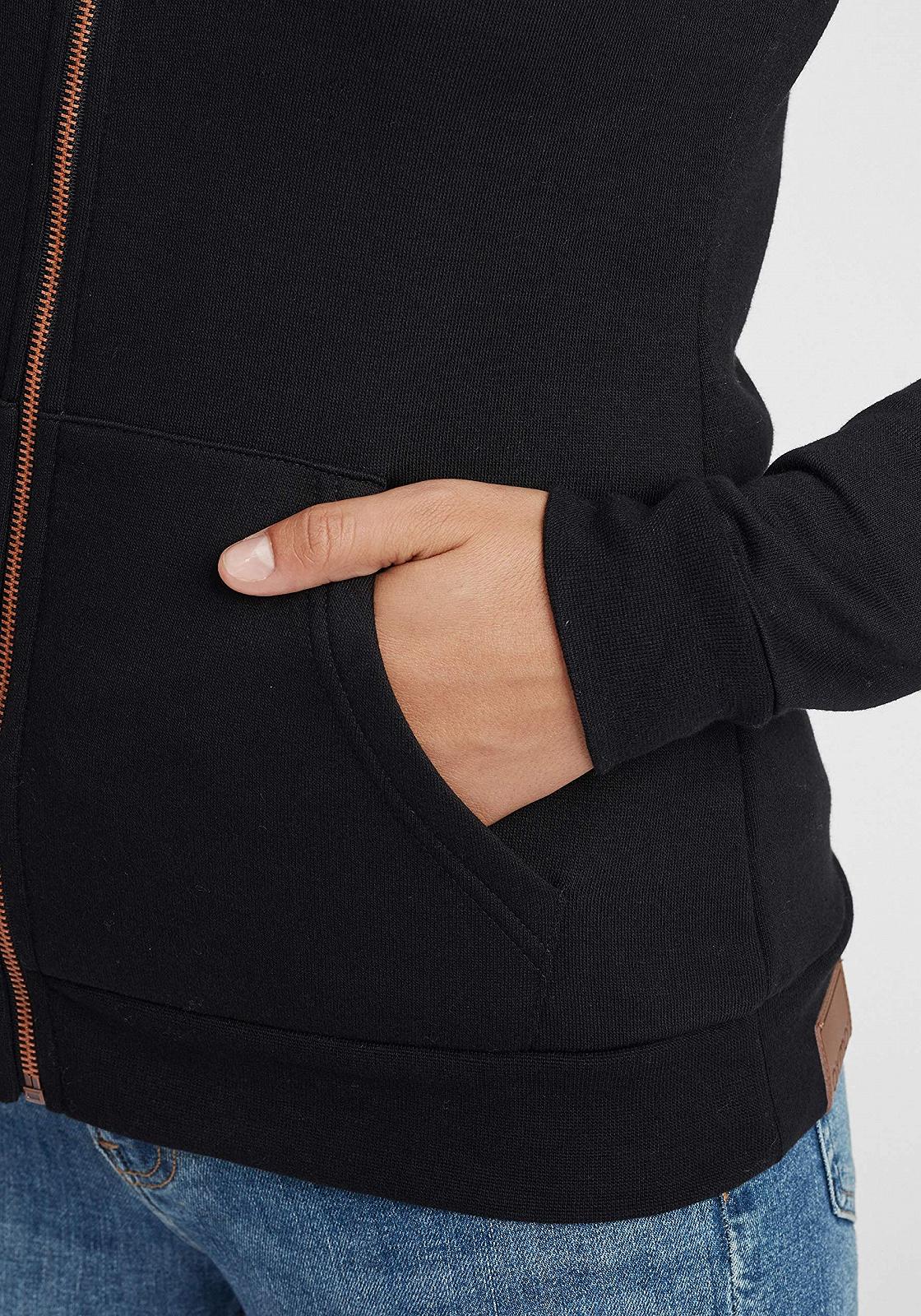 Женская кофта на молнии OXMO OXVicky, свитер, пуловер с воротником-трубой, карманами-кенгуру, на молнии, стандартного кроя, фото №6 Женская кофта на молнии OXMO OXVicky, свитер, пуловер с воротником-трубой, карманами-кенгуру, на молнии, стандартного кроя, фото №6