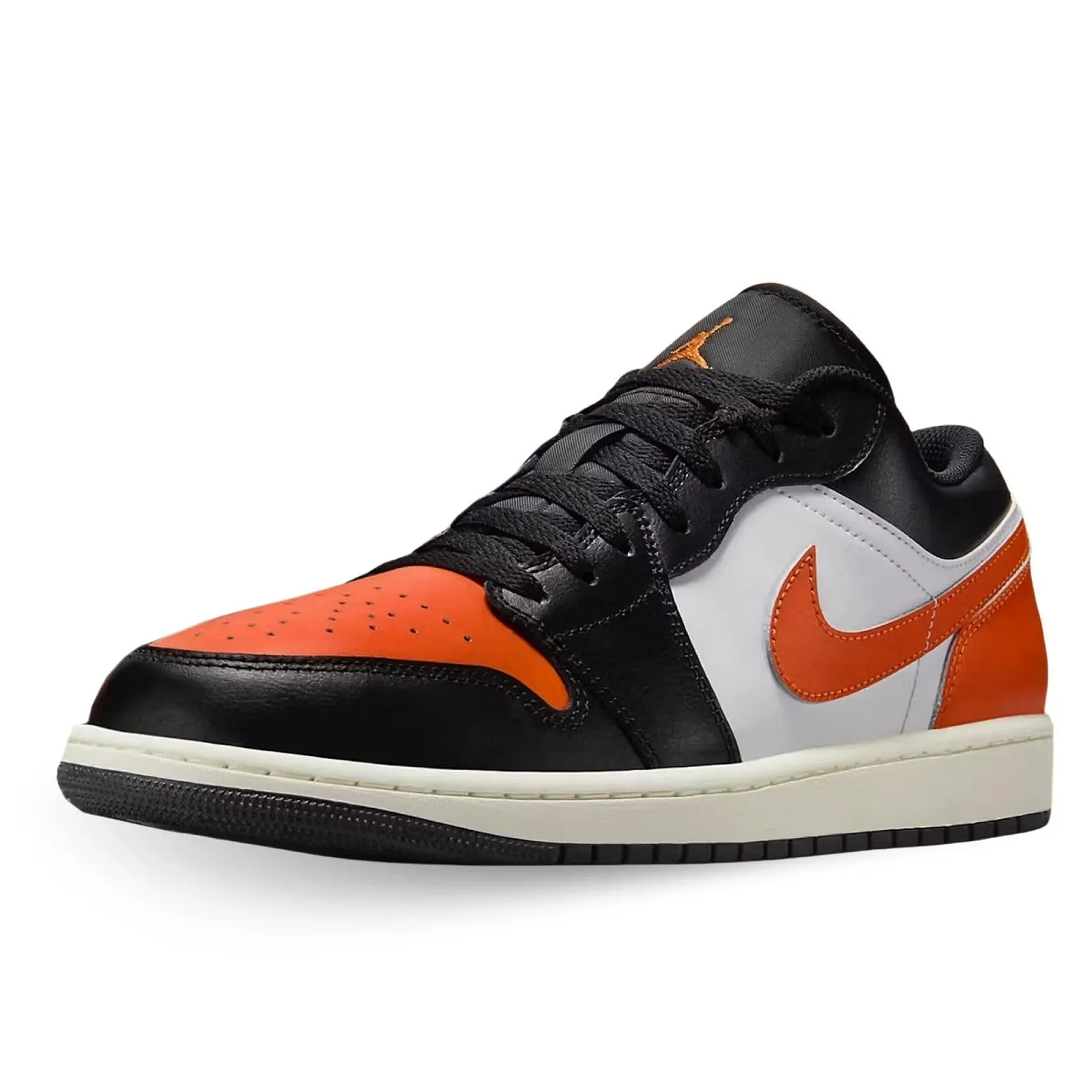 Кроссовки Nike Air Jordan 1 Low (GS) 553560-081 Черный для мальчиков, фото №1 Кроссовки Nike Air Jordan 1 Low (GS) 553560-081 Черный для мальчиков, фото №1