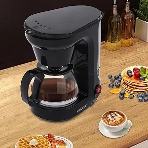 Кофеварка фильтровальная компактная 650 W synthetic.ua - Фото 1