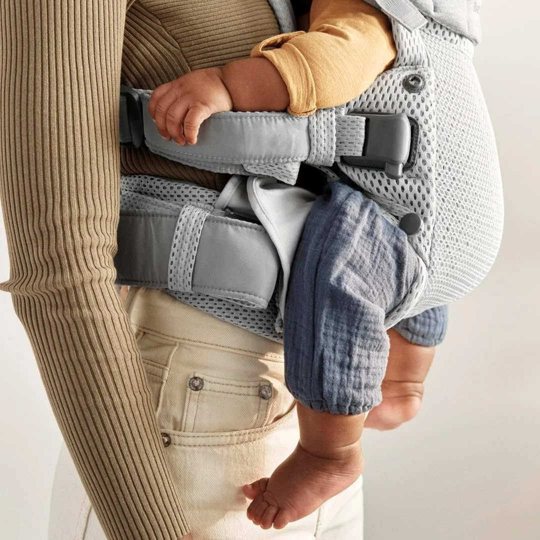 Переноска BabyBjörn Harmony сітка 3D Сріблястий, фото №5 Переноска BabyBjörn Harmony сітка 3D Сріблястий, фото №5