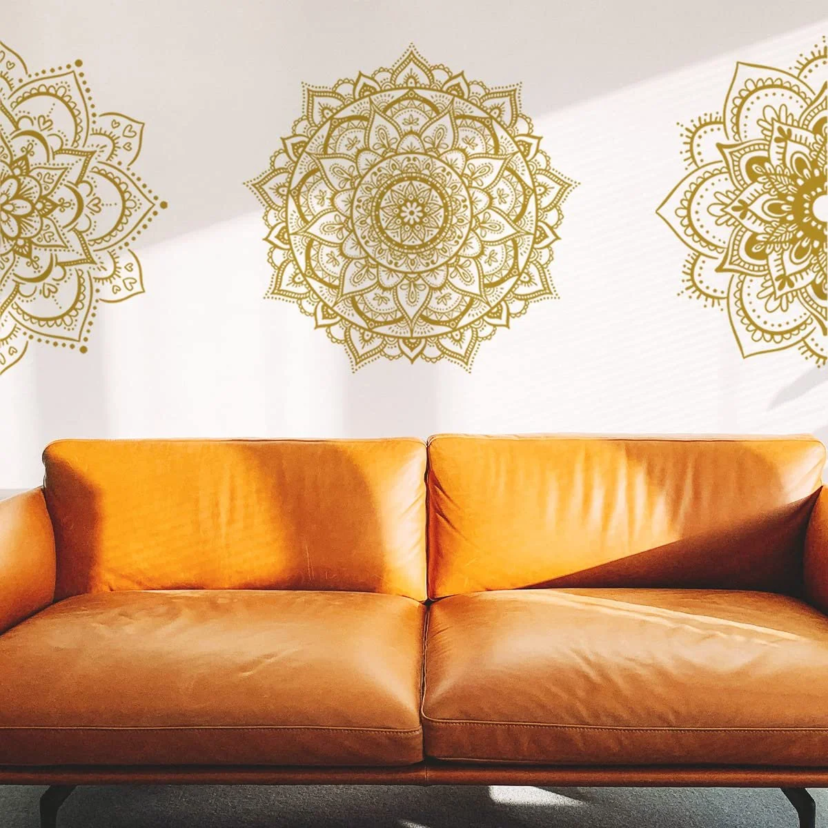 Наклейка на стену COVPAW Мандала 3 Золотисто-желтая 82x83 см, фото №6