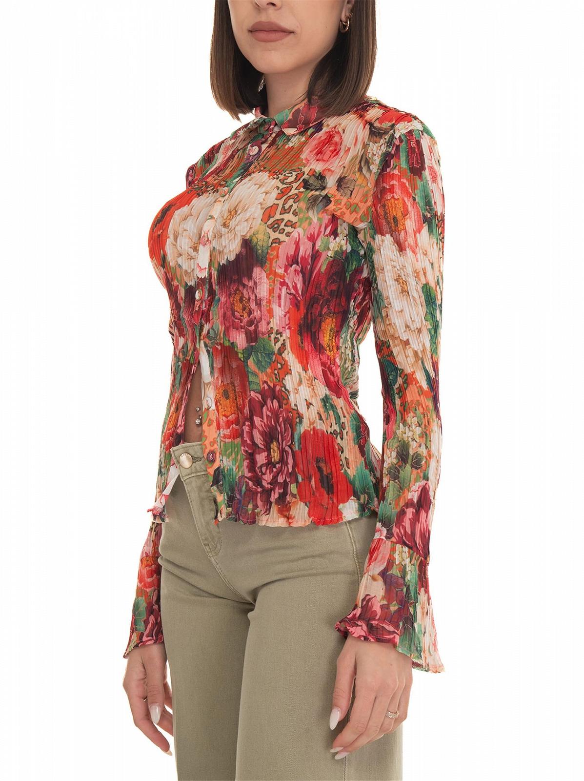 Жіноча блуза Guess - Vivenne Pleated Button Up Peony Animal Print - S, фото №2 Жіноча блуза Guess - Vivenne Pleated Button Up Peony Animal Print - S, фото №2