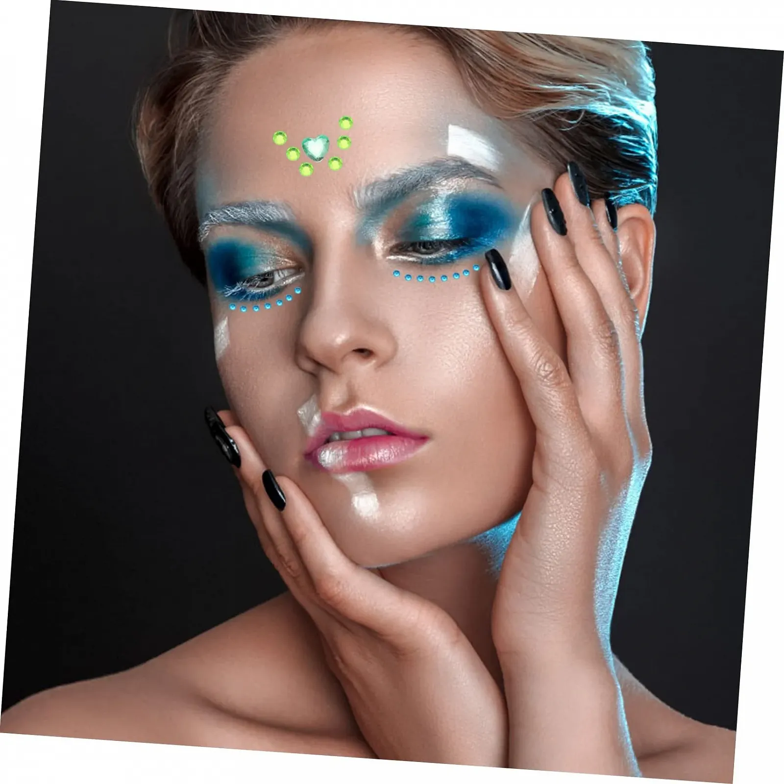Наклейки Бриллиантовые COHEALI Самоклеящиеся Стразы для Ногтей, 18 листов, фото №9 Наклейки Бриллиантовые COHEALI Самоклеящиеся Стразы для Ногтей, 18 листов, фото №9
