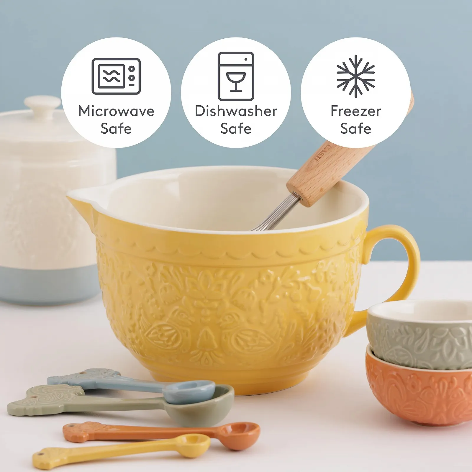 Миска для теста Stoneware Mason Cash Home to Roost 2,3 литра с ручкой, носиком для слива, фото №4