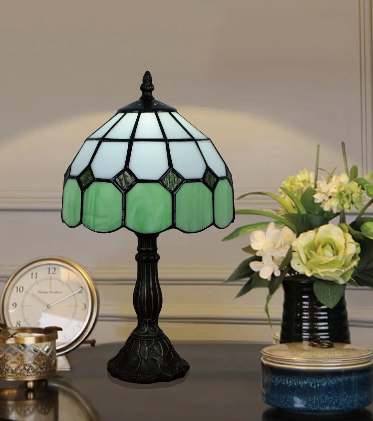 Настільна лампа Tiffany Style Mediterranean вітражне скло 20 см 38 см Зелена, фото №3