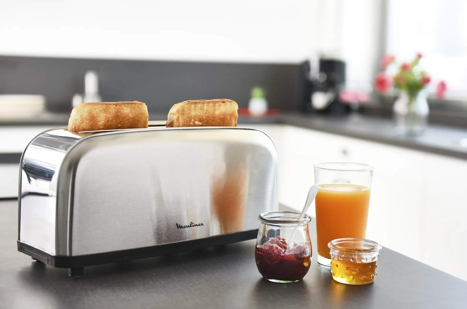 Тостер Moulinex LS330D11 1400 Вт, фото №2 Тостер Moulinex LS330D11 1400 Вт, фото №2