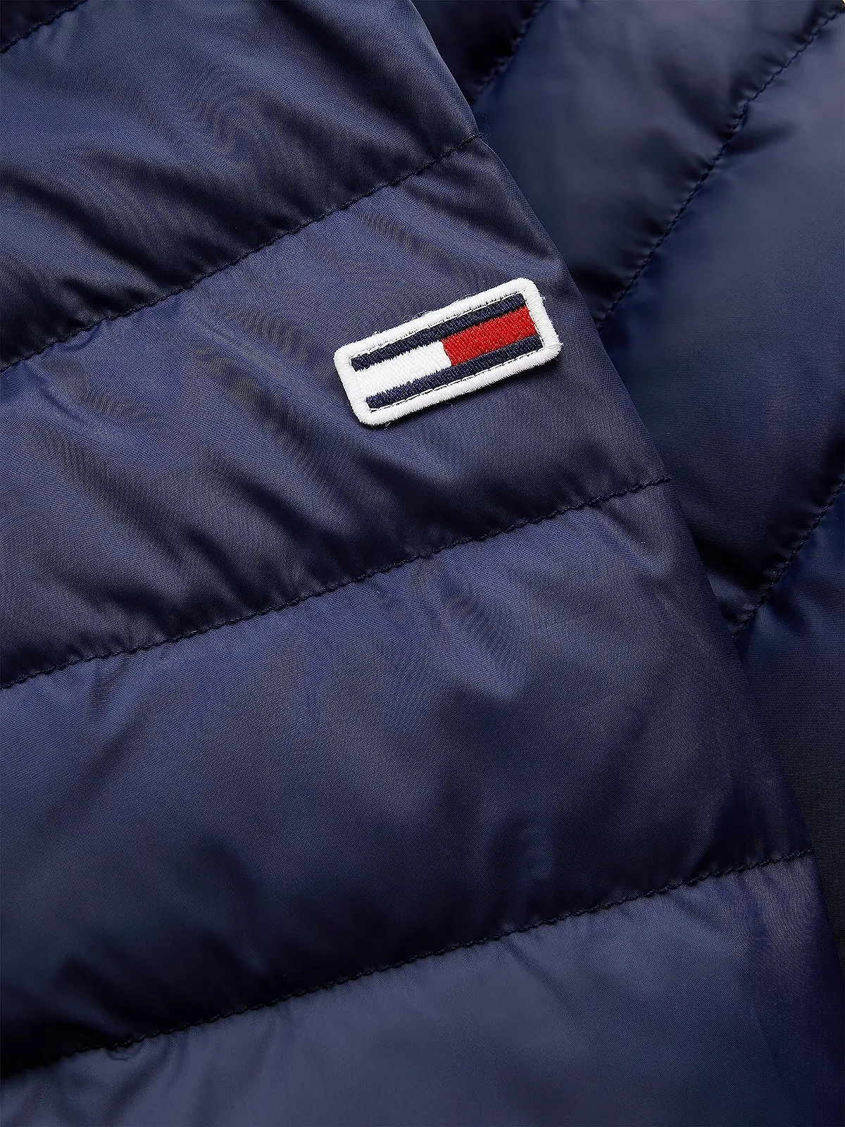 Пуховик Tommy Jeans Жіночий, фото №4 Пуховик Tommy Jeans Жіночий, фото №4