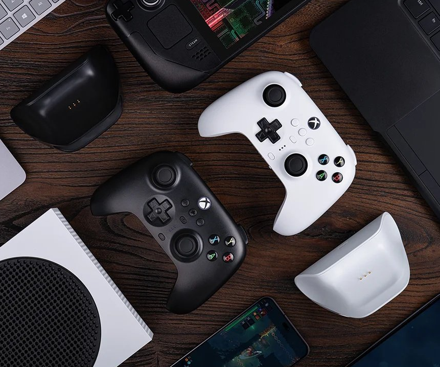 Геймпад 8Bitdo Ultimate 3 White + Док-станція, фото №2 Геймпад 8Bitdo Ultimate 3 White + Док-станція, фото №2