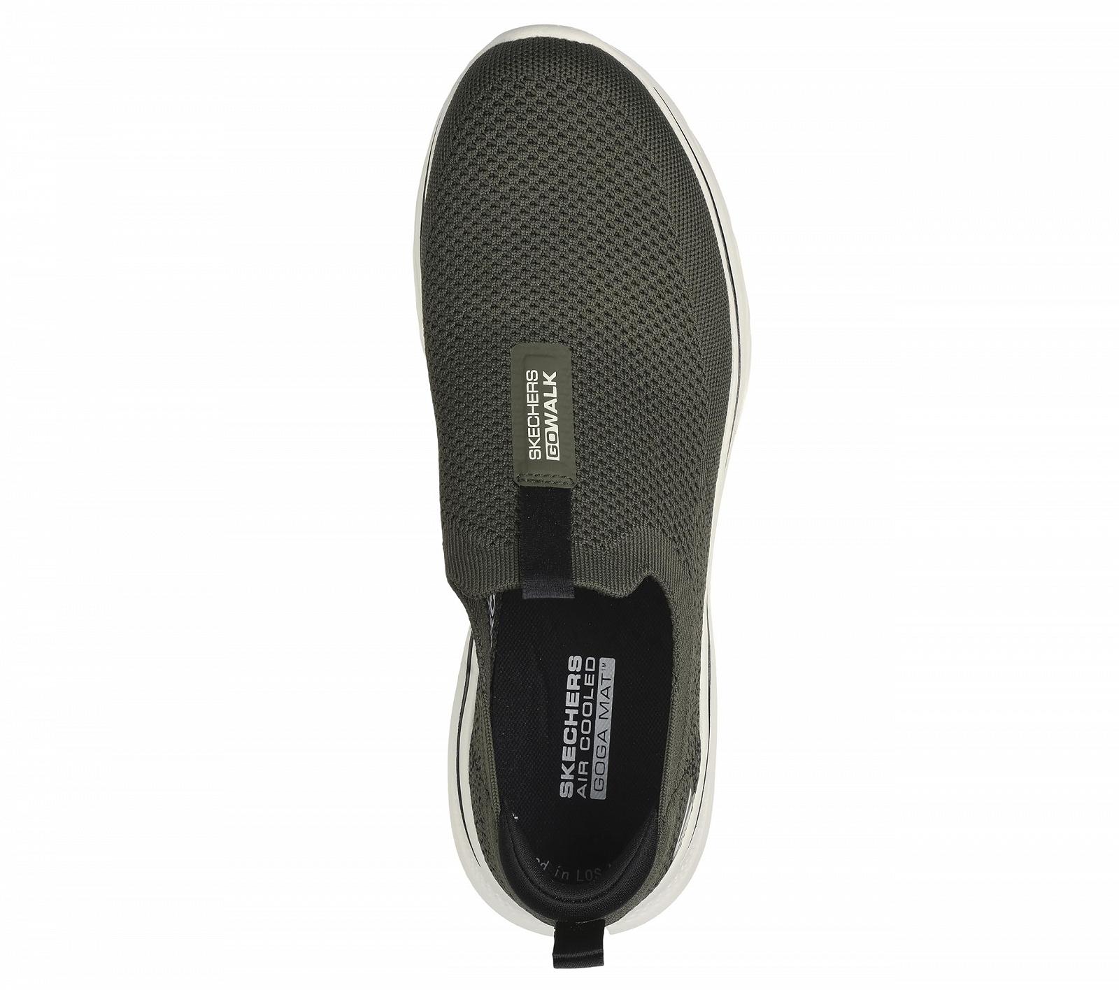 Кросівки Skechers Go Walk 7 Чоловічі Темно-синій та Помаранчевий 43.5 EU, фото №4 Кросівки Skechers Go Walk 7 Чоловічі Темно-синій та Помаранчевий 43.5 EU, фото №4