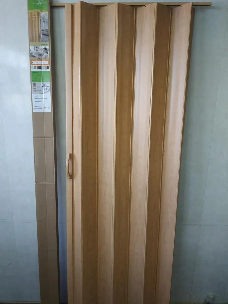 Двері-ширма-гармошка Дуб світлий 820 х 2030 х 0,6 мм №10 міжкімнатні пластикова глуха, фото №1 Двері-ширма-гармошка Дуб світлий 820 х 2030 х 0,6 мм №10 міжкімнатні пластикова глуха, фото №1