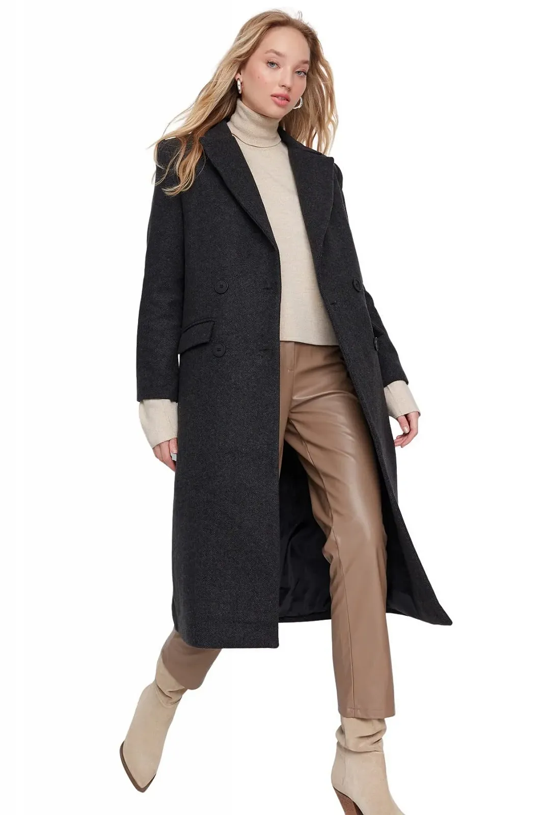 Пальто TRENDYOL Plain Webstoff Regular Wickelschnitt, фото №1 Пальто TRENDYOL Plain Webstoff Regular Wickelschnitt, фото №1