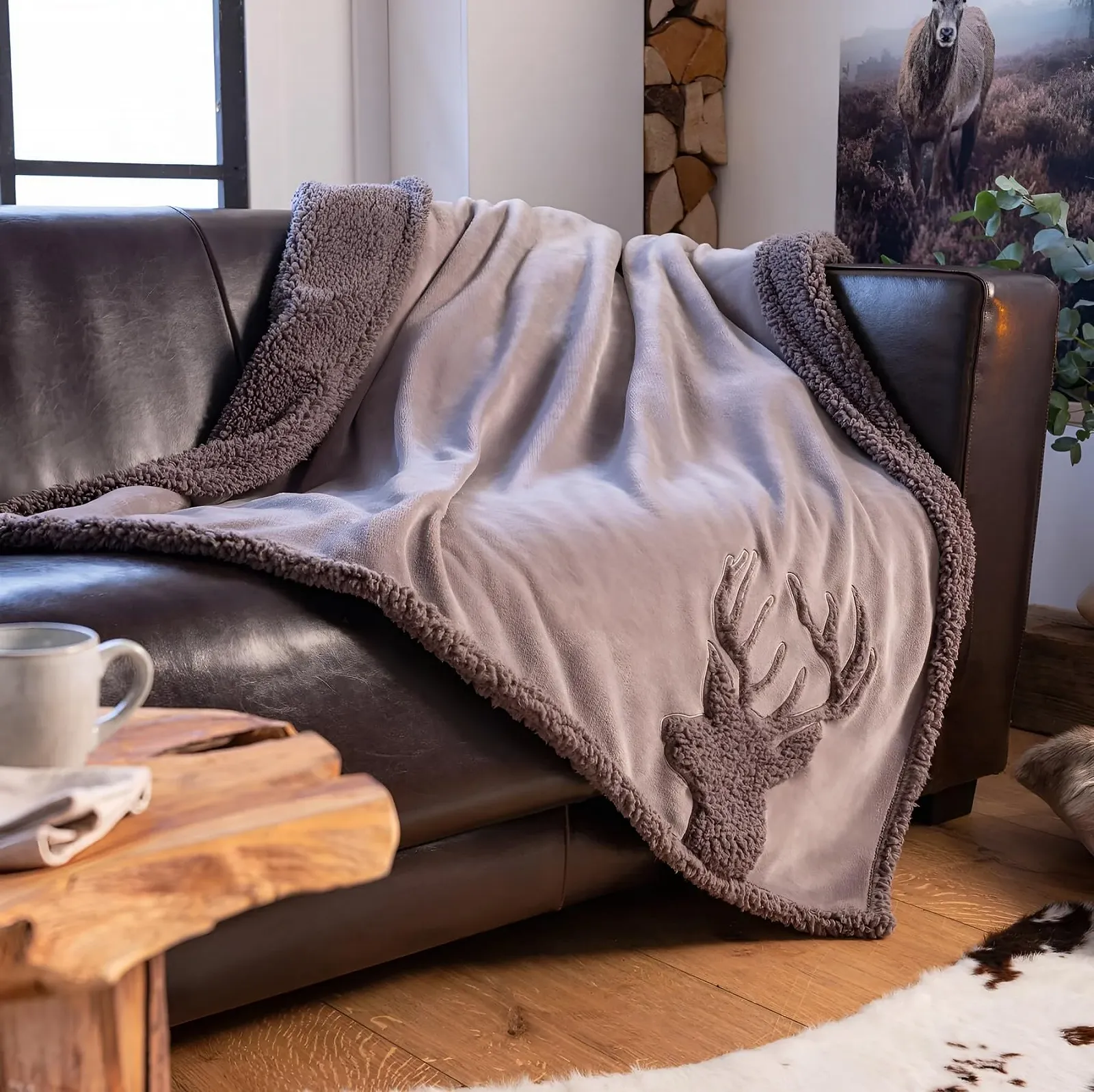 Плед Dekoleidenschaft М'який 130 x 170 см, Сірий з мотивом оленя, фото №1