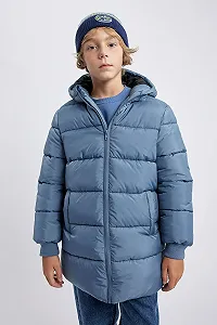 Зимова куртка DeFacto для хлопчиків, стандартний крій, з капюшоном ціна на synthetic.ua - Фото 1 Зимова куртка DeFacto для хлопчиків, стандартний крій, з капюшоном synthetic.ua - Фото 1