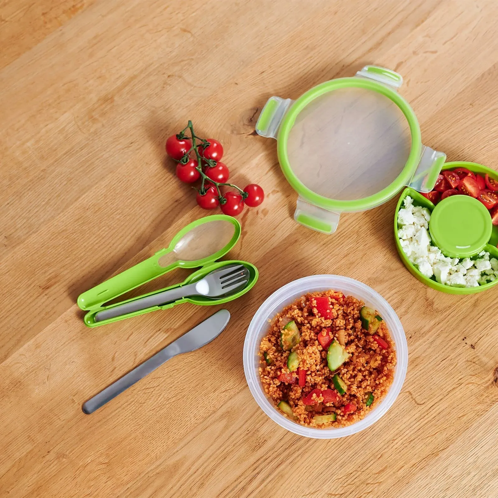 Набор столовых приборов Emsa Clip & Go 3 предмета: нож, вилка и ложка нержавеющая сталь Зеленый, фото №5 Набор столовых приборов Emsa Clip & Go 3 предмета: нож, вилка и ложка нержавеющая сталь Зеленый, фото №5