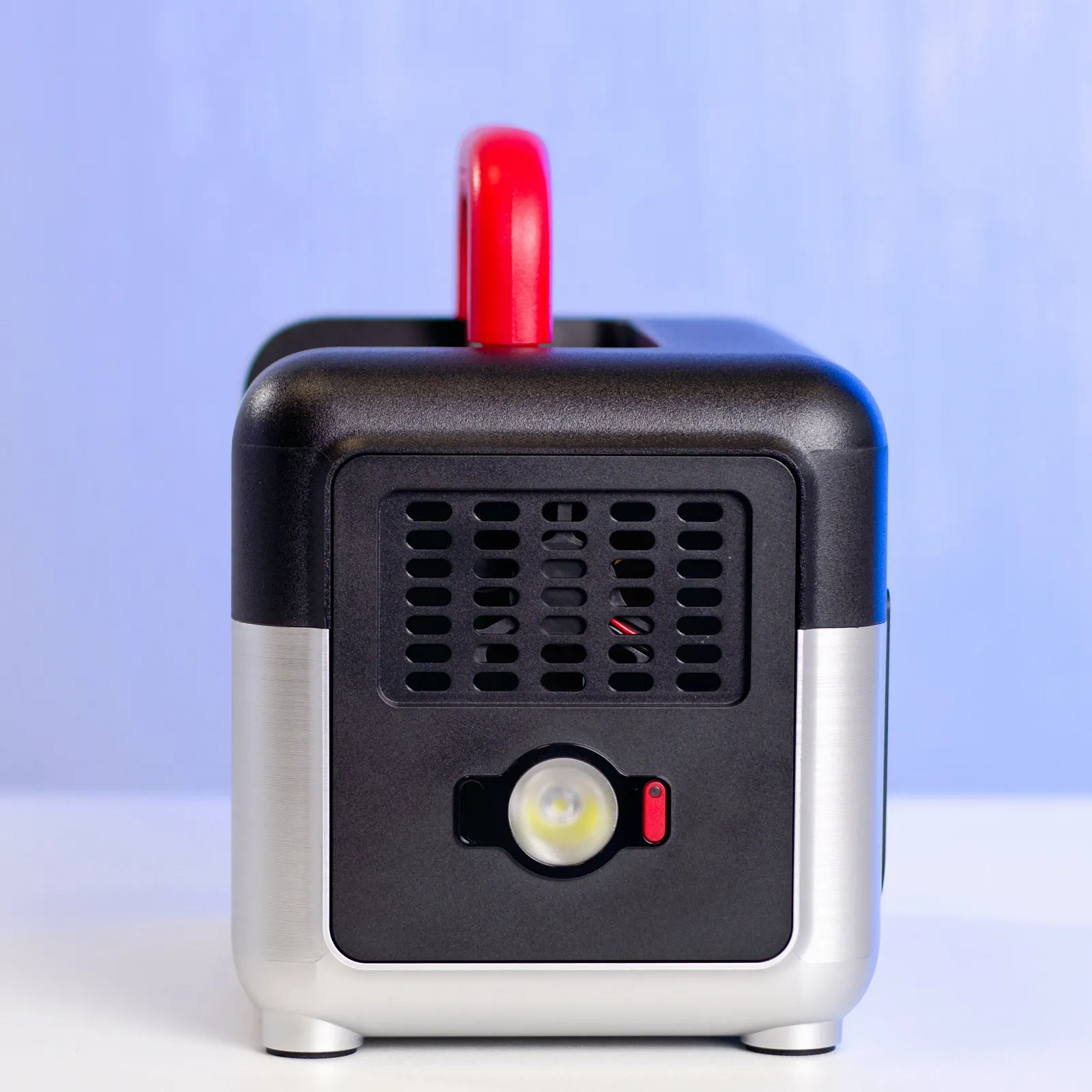 Зарядна станція Wonder WX600 600 Вт / 300 Вт / 270Вт*год / Чиста синусоїда / Французький виробник, фото №2 Зарядна станція Wonder WX600 600 Вт / 300 Вт / 270Вт*год / Чиста синусоїда / Французький виробник, фото №2