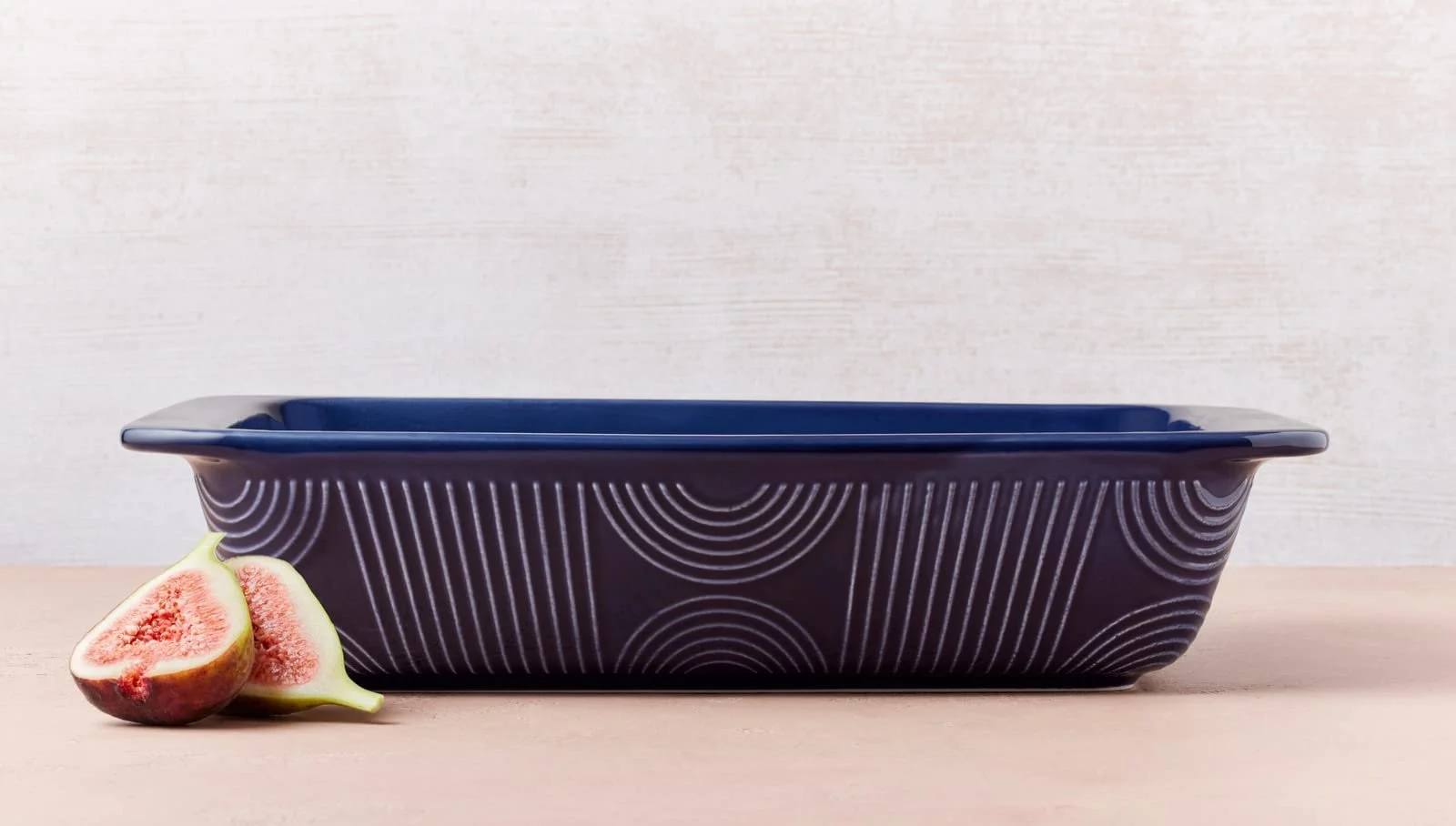 Форма для запікання Maxwell & Williams Arc HY0133 квадратна керамічна Indigo Blue, фото №4 Форма для запікання Maxwell & Williams Arc HY0133 квадратна керамічна Indigo Blue, фото №4