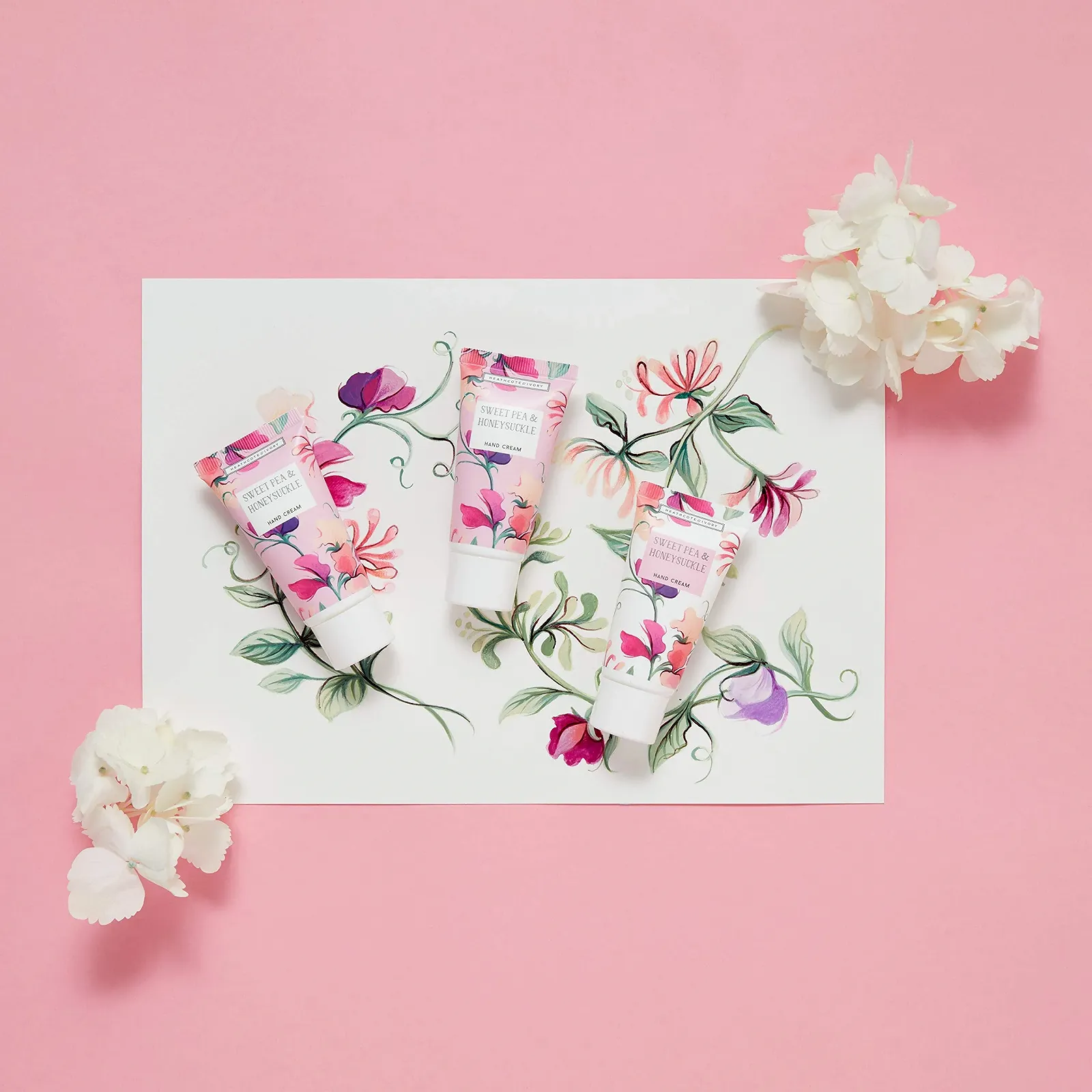 Крем для рук Heathcote & Ivory Sweet Pea & Honeysuckle 3 x 30 мл, фото №4 Крем для рук Heathcote & Ivory Sweet Pea & Honeysuckle 3 x 30 мл, фото №4