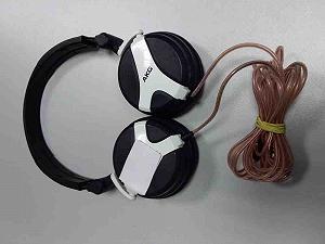 Наушники и Bluetooth-гарнитуры AKG K518 synthetic.ua - Фото 1