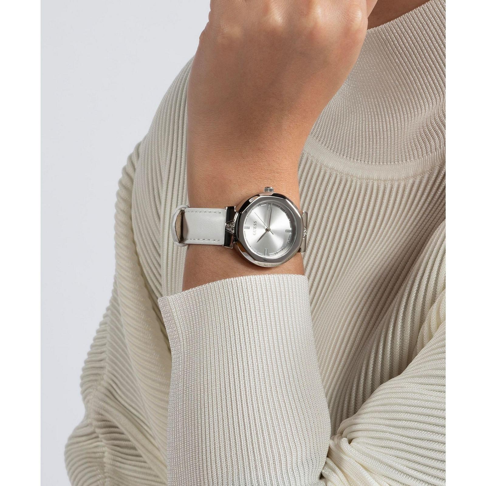 Женские часы GUESS Rumour Кожа, серебряный, Ремешок., фото №4 Женские часы GUESS Rumour Кожа, серебряный, Ремешок., фото №4