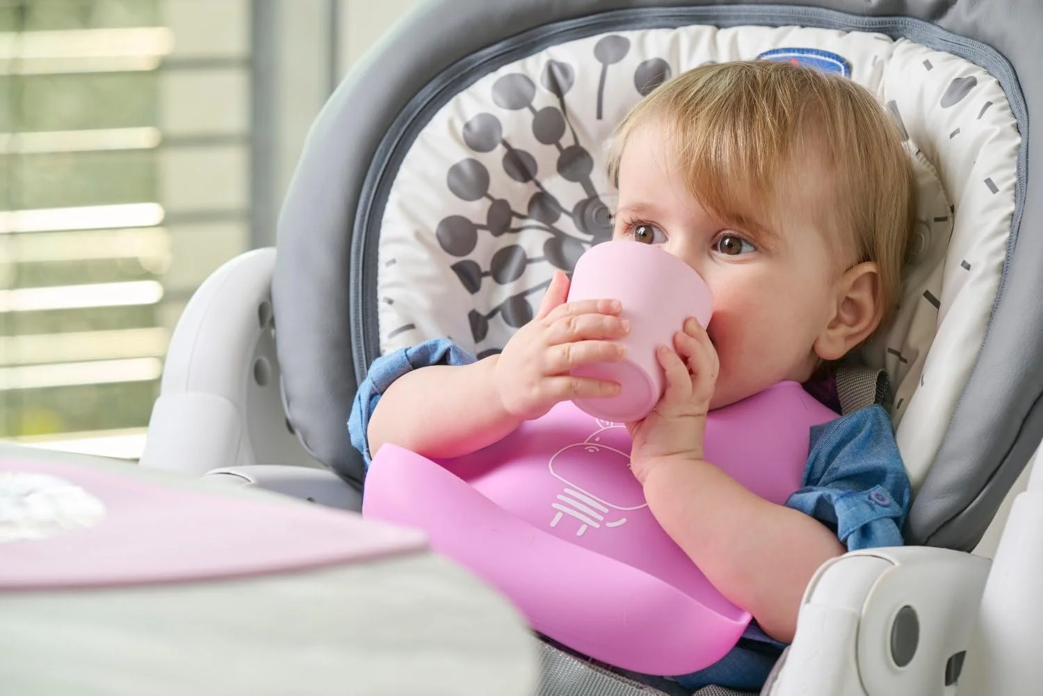 Набір для годування Chicco Silicone Baby Nutrition Set, 3 предмети, слинявчик, тарілка з мискою, ложка, 6міс+, рожевий, без BPA, фото №5