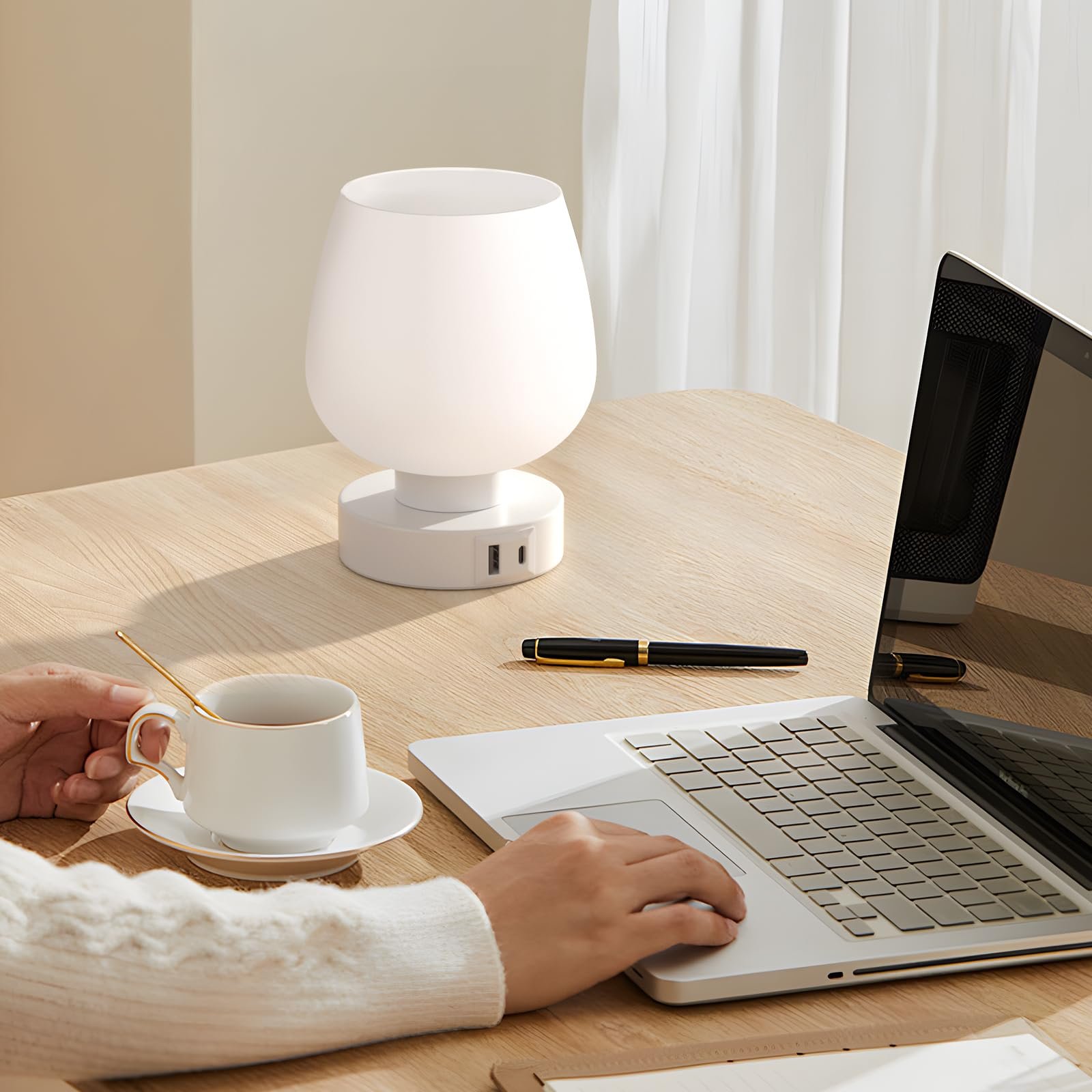 Настільна лампа PreeOtti сенсорна з регулюванням яскравості біла з роз'ємами USB A+C LED мала скляна з кабелем, фото №4