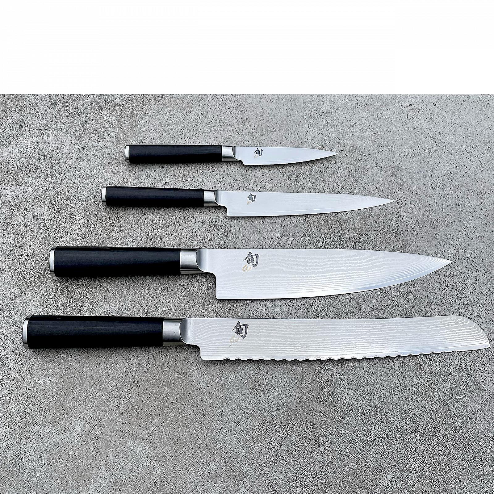 Набір ножів Kai Shun Classic DM-0700: ніж для очищення овочів DM-0701, універсальний ніж + DM-0702 Santoku + DM-0705 хлібний ніж + дошка з дуба 40 x 25 см, фото №2