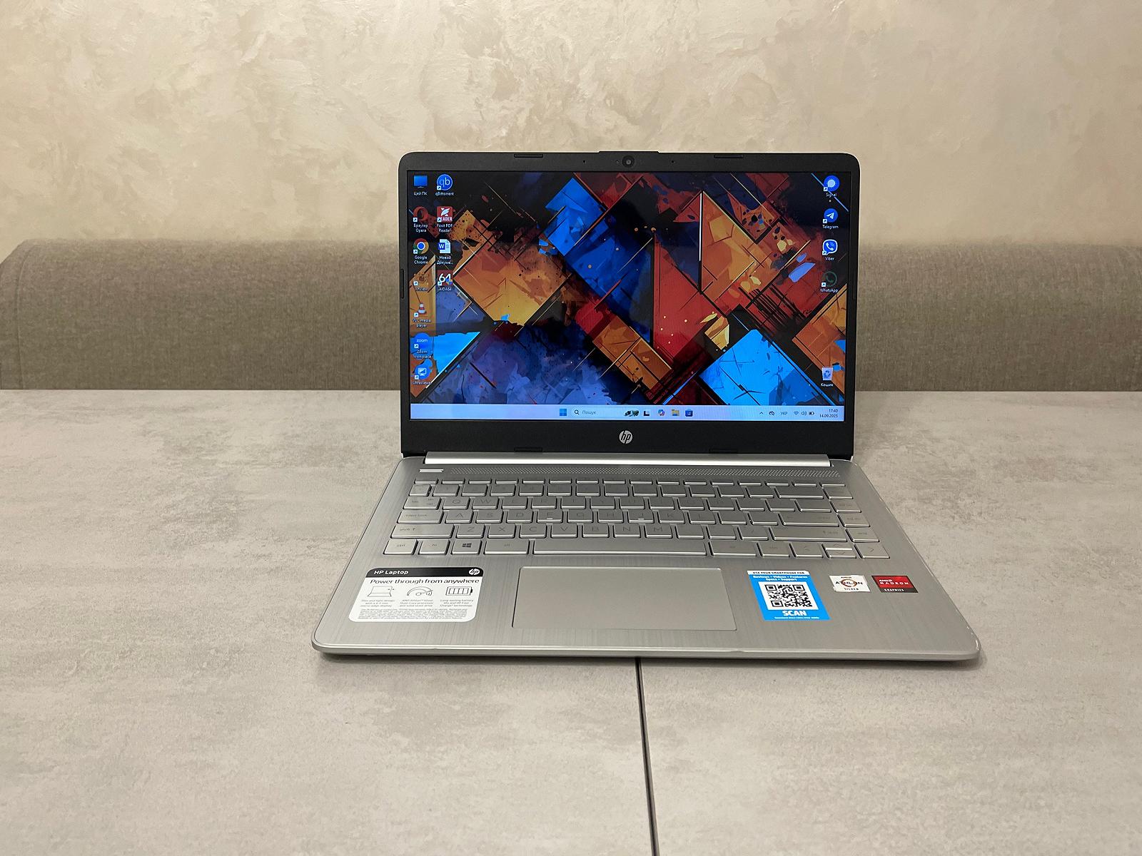 Ноутбук HP Pavilion 14-fq0051nr, 14", AMD Athlon Silver 3050U, 8GB, 128GB SSD, фото №1