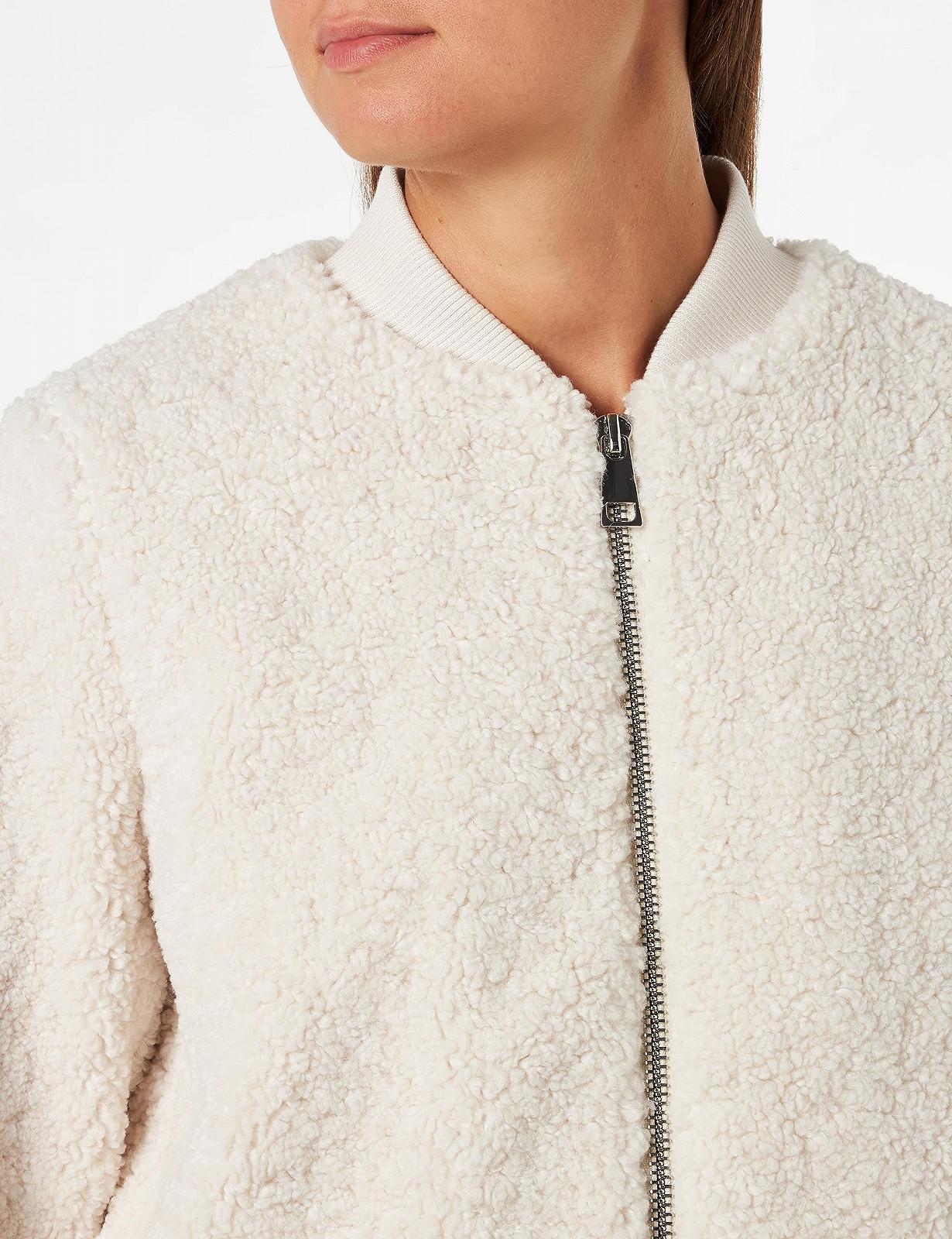 Жіноча куртка s.Oliver Outdoor, фото №2 Жіноча куртка s.Oliver Outdoor, фото №2