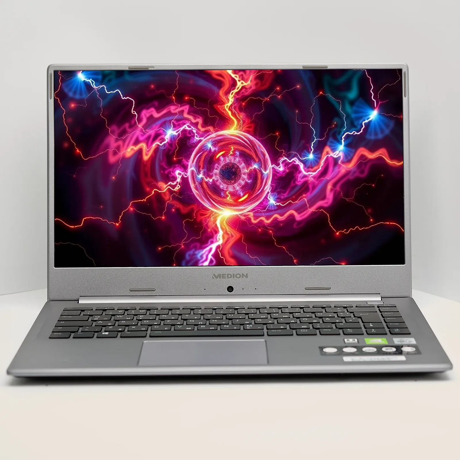 Ноутбук 15.6'' Medion (Lenovo Group) Akoya P15647 | IPS (1920x1080) FullHD | Intel Core i5-10210U | RAM 16 ГБ | SSD 256 ГБ |  Nvidia GeForce | Intel UHD Graphics | Підсвітка клавіатури |  Металевий корпус | Win11 (5088), фото №1